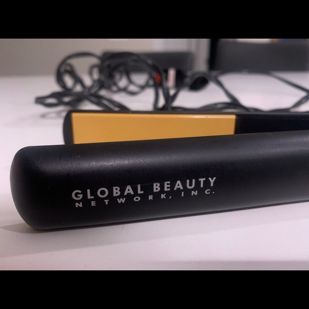 Global Beauty, Network I N C. CHI Original plancha plana de 1